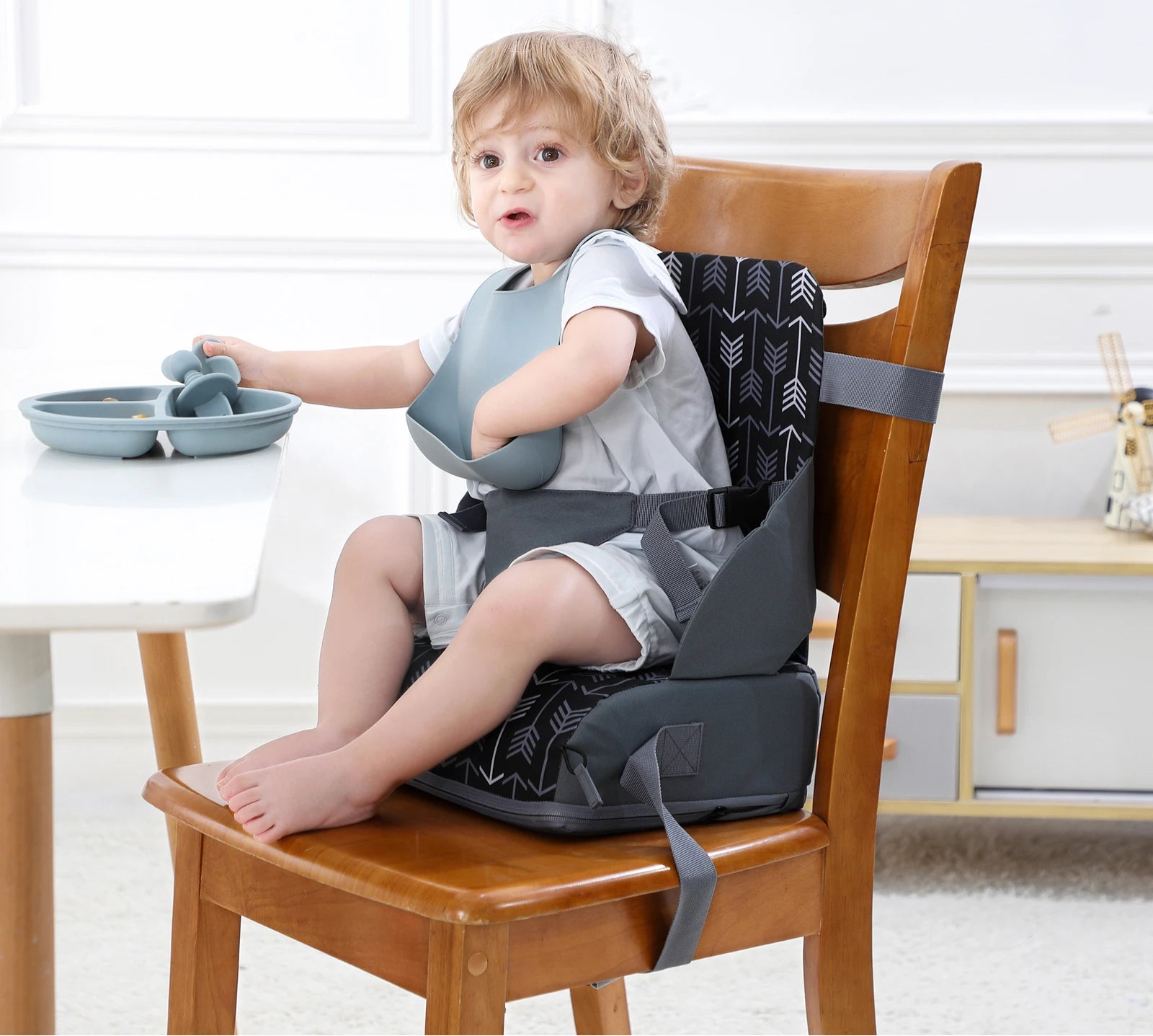 INSULAR Portable Foldable Anti-Slip Baby Dining Chair